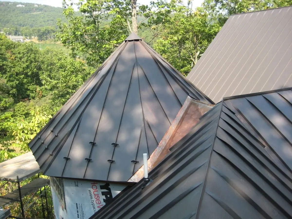 Professional Roof Tarp Installation by Craftsman Roofing in Lizard Acres